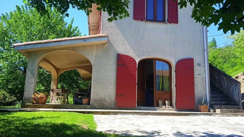 Casa vacanza per 4 persone, con Terrazza e Giardino nonché Panorama a Pontremoli