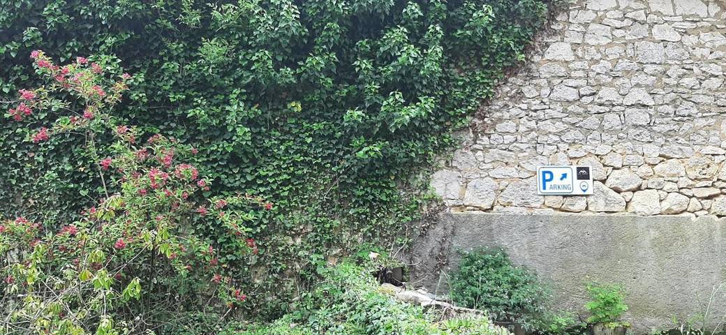 Location de vacances pour 7 personnes, avec vue et jardin à Borrèze - 3