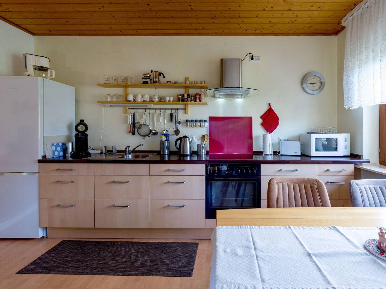 Geheel vakantieappartement, Appartement, douche, Wc, 2 slaapkamers in Merzig, Saar-Nahe-Bergland