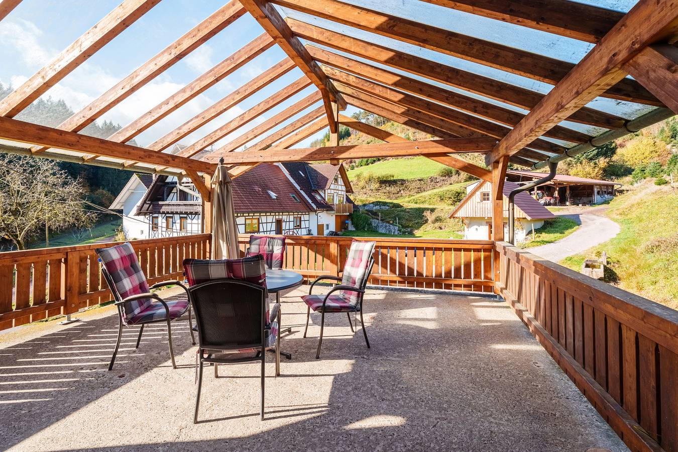 Ganze Wohnung, Ferienwohnung '3, 62qm' mit Privatterrasse und Wi-Fi in Oberkirch, Mittlerer Schwarzwald