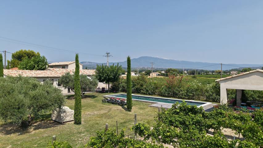 Villa piscine 8 pers. vue Ventoux au cœur des vignes in Caromb, Parque natural regional del Mont Ventoux