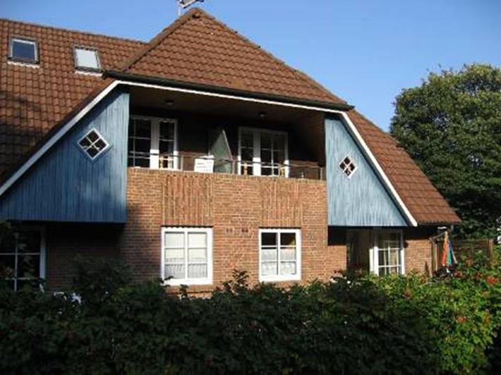 Ganze Wohnung, Ferienwohnung Godewind 1: Erdgeschoss mit Terrasse, Wlan & nur 200 m zum Strand in Wyk auf Föhr (Stadt), Wyk auf Föhr