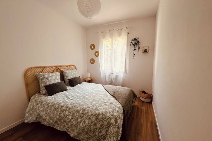 Location de vacances pour 6 personnes, avec jardin à Boissières - 2