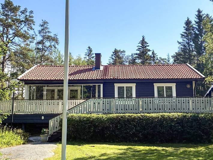 Ferienhaus für 7 Personen, mit Terrasse in Väddö