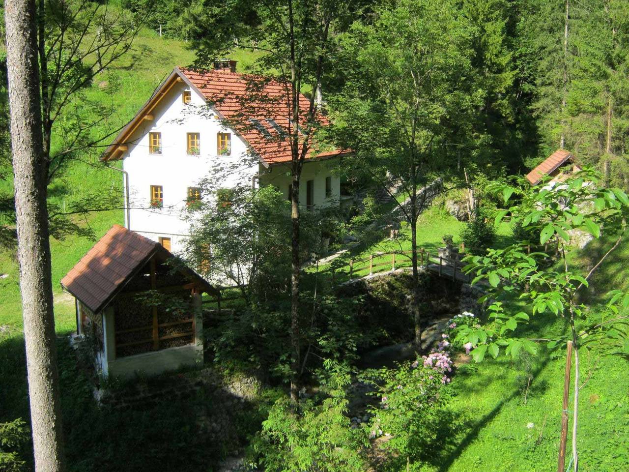 Geräumiges Ferienhaus inmitten der Natur in Tolmin, Slowenien