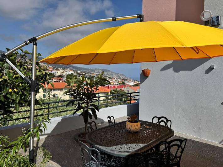 Chalé para 6 pessoas, com vista e jardim em Madeira