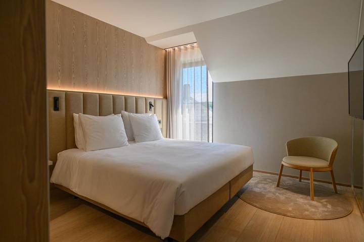 Hôtel pour 2 personnes, avec piscine ainsi que jardin et sauna à Genk - 4