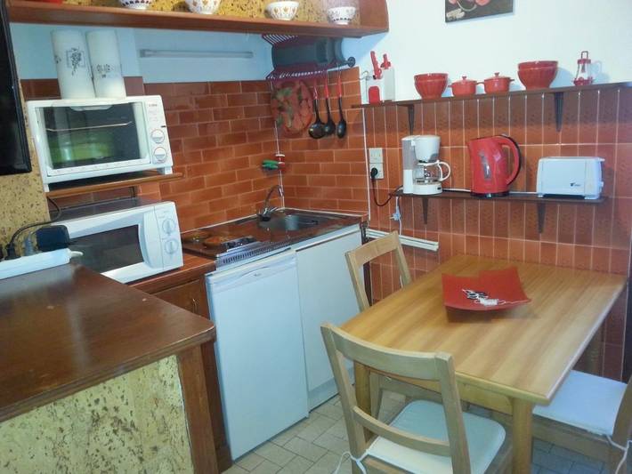 Gîte pour 2 personnes, avec terrasse et vue dans Office De Tourisme D Amelie Les Bains - 3