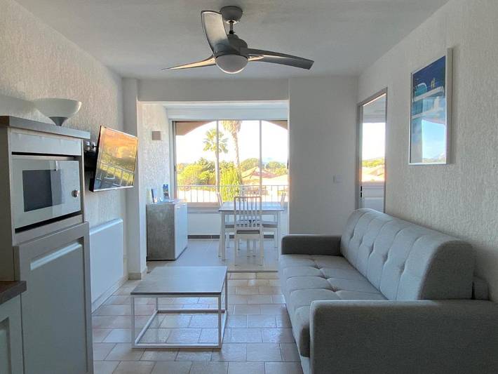 Appartement de vacances pour 4 personnes, avec piscine, animaux acceptés