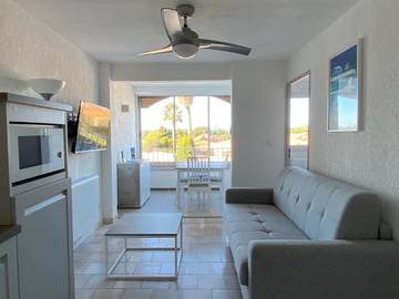 Gîte pour 4 personnes, avec piscine, animaux acceptés dans Plage Miramar