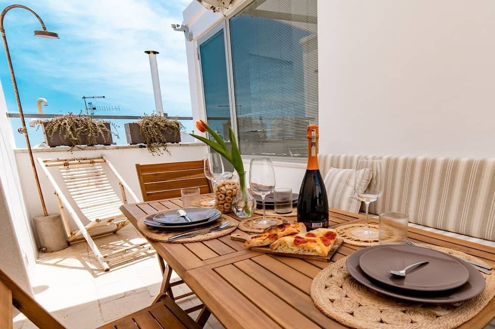 Ganze Wohnung, Dimora del Vico | Exclusive Terrace with View in Cisternino, Salento