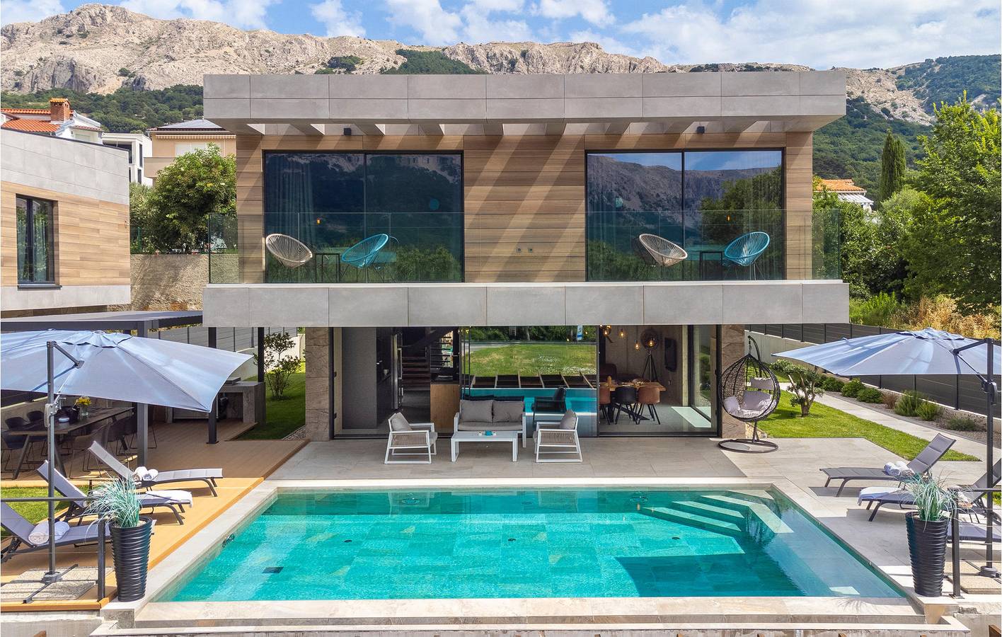 Charmante 2-Zimmer-Wohnung mit Pool, WLAN und 1,5 km entferntem Strandzugang in Baska, Krk