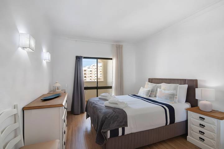 Ferienwohnung für 6 Personen, mit Balkon in Portimão