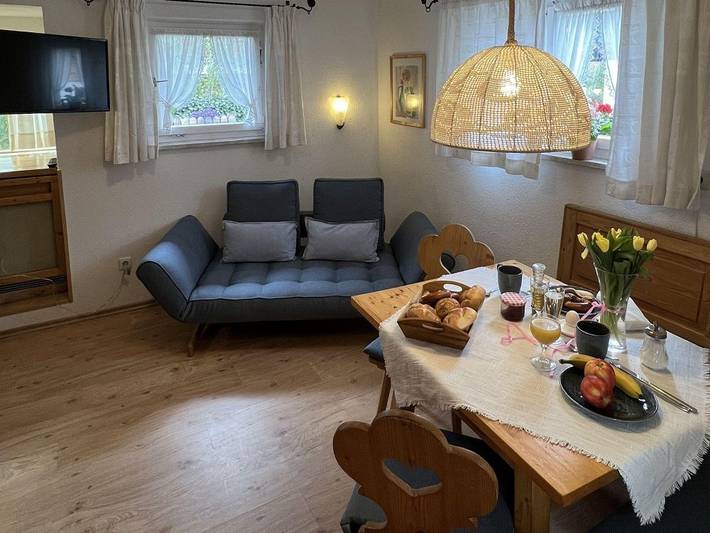 Ferienhaus für 3 Personen, mit Balkon/Terrasse und Balkon sowie Terrasse und Garten in Bad Hindelang - 2