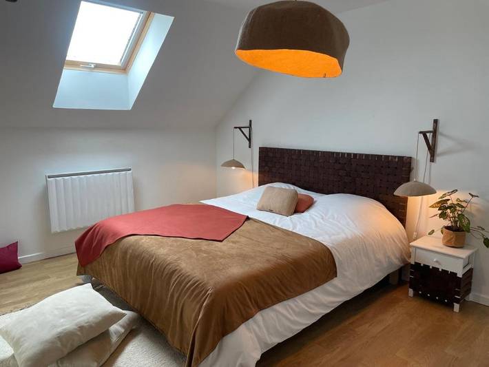 Chambre d’hôte pour 2 personnes, avec Jacuzzi ainsi que Terrasse et Jardin dans Eure-et-Loir