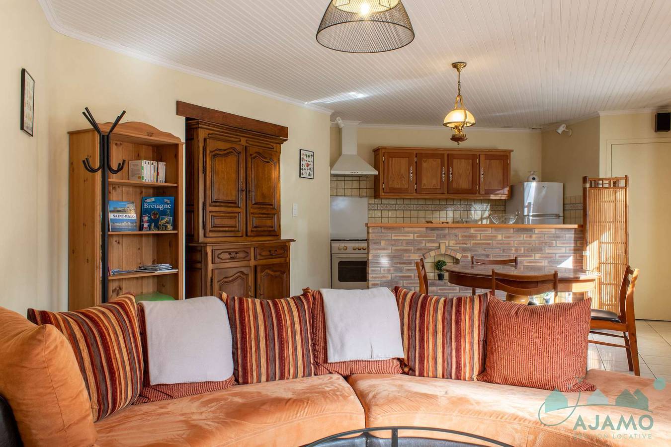 Maison de charme au cœur de Matignon | 5 personnes | in Matignon, Région de Dinan