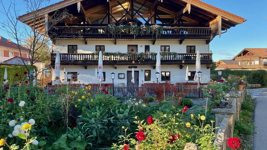 Ferienwohnung für 8 Personen, mit Garten in Brannenburg