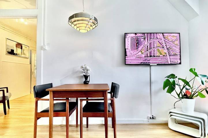 De Pijp B&B. Boutique hideaway in bustling neighbourhood. in Amsterdam Oud-Zuid, Nederlandse kust