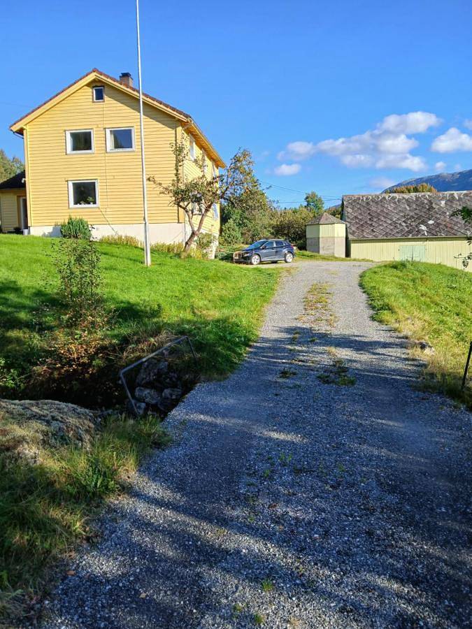 Ferienhaus für 5 Personen, mit Garten und Ausblick - 1