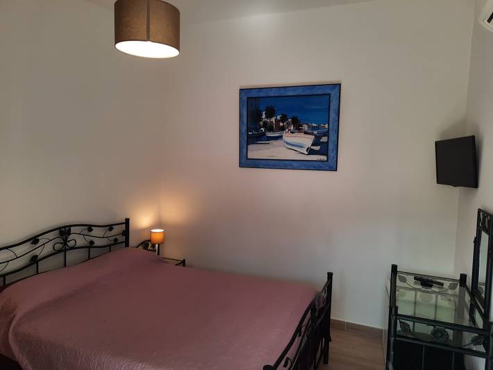 Ferienwohnung für 2 Personen, mit Balkon/Terrasse und Garten sowie Ausblick in Porto-Vecchio - 2