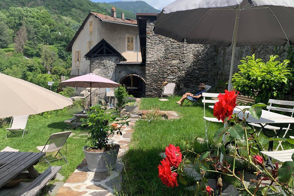 Entire apartment, La Poivrière, Cité Conflans, Albertville, Savoie in Albertville, Albertville region