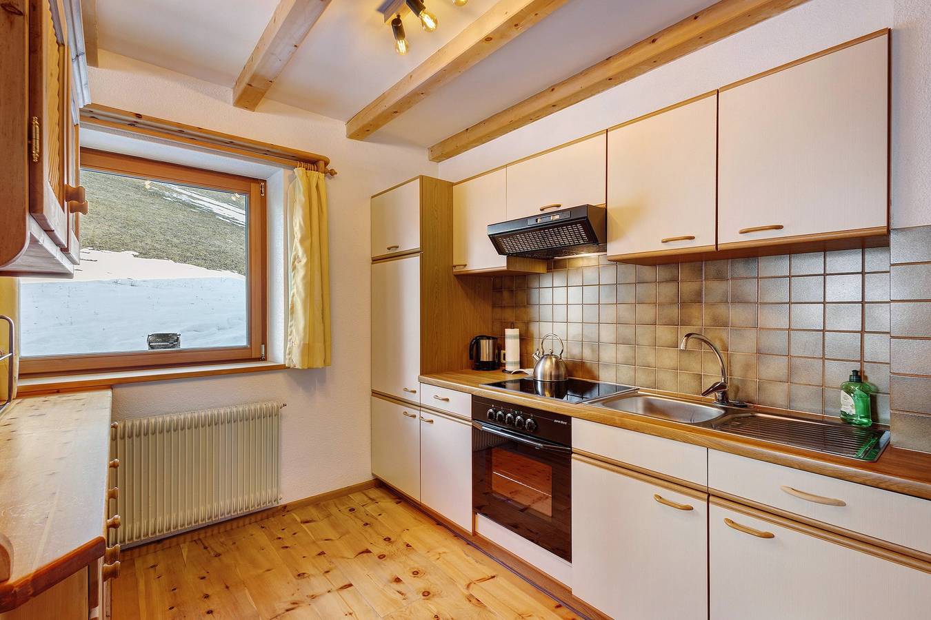 Ganze Wohnung, Apartment 'Lüch dl Pinter' mit Bergblick in Untermoi, St. Martin in Thurn