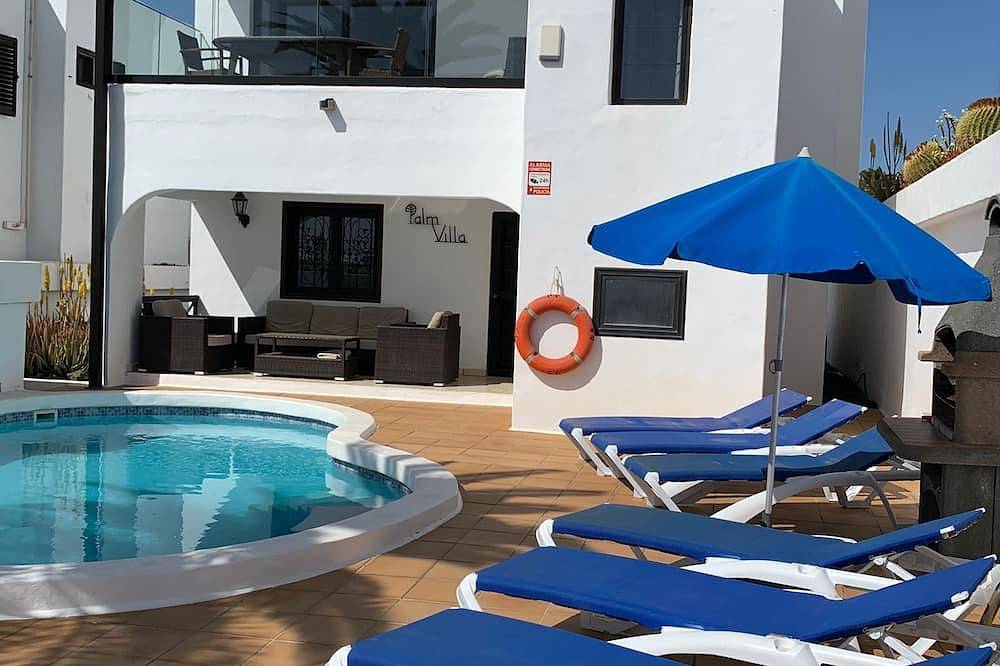Casa vacanza a Tias a partire da 239€ a notte