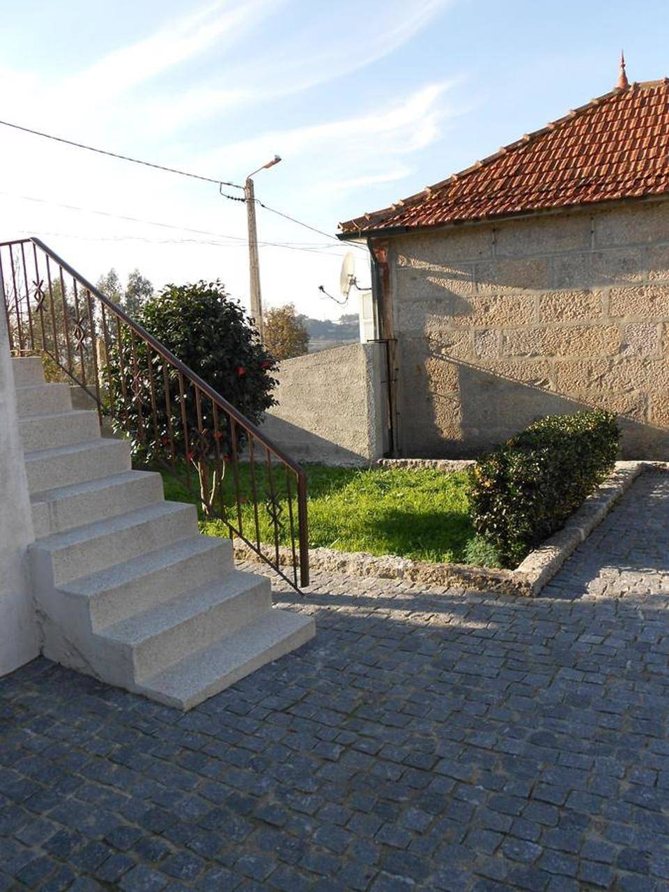 Santo Tirso Holidays Home in Santo Tirso, Couto (Santa Cristina e São Miguel) e Burgães, District de Porto