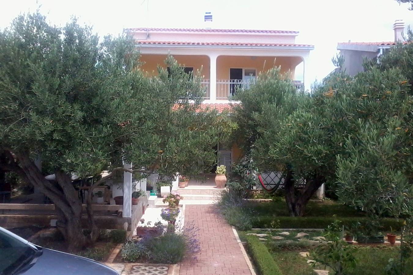 Ganze Wohnung, 1-Zimmer-Ferienwohnung mit Terrasse und Meerblick Razanj, Rogoznica A-12733-b in Razanj, Šibenik-Knin