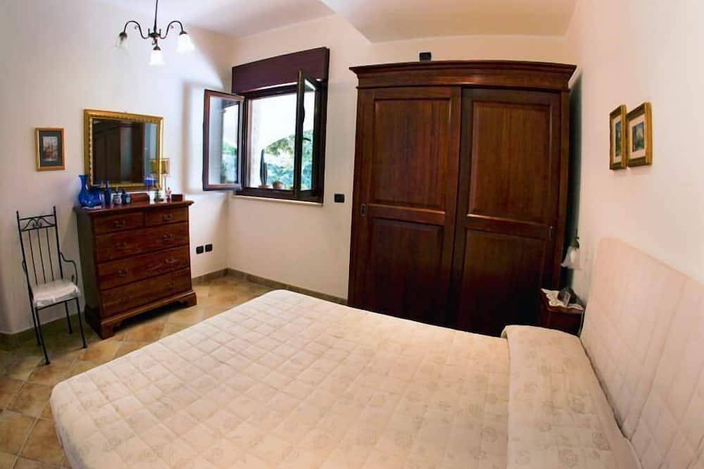 Villa with private pool near the beaches of Palmi in Palmi, Reggio Calabria Provinz