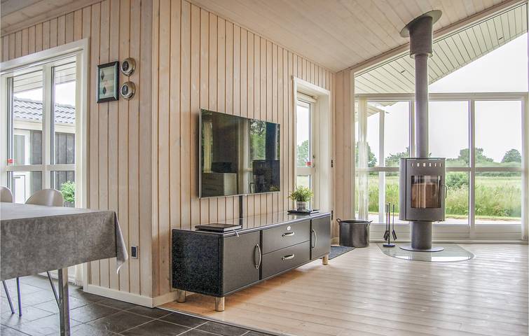 Ferienhaus für 6 Personen, mit Terrasse und Whirlpool sowie Garten in Råde Strand - 4
