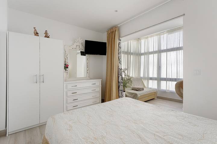 Apartamento entero, Apartamento 'Natalina T2' con Balcón y Wi-Fi in Praia da Nazaré, Nazaré