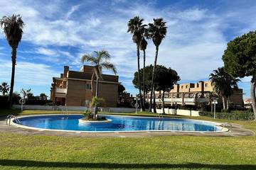 Ferienhaus für 6 Personen, mit Pool und Terrasse sowie Garten in Altafulla