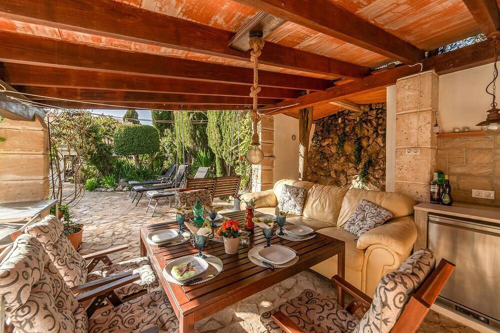 Pet friendly home in Galilea in Galilea, Puigpunyent