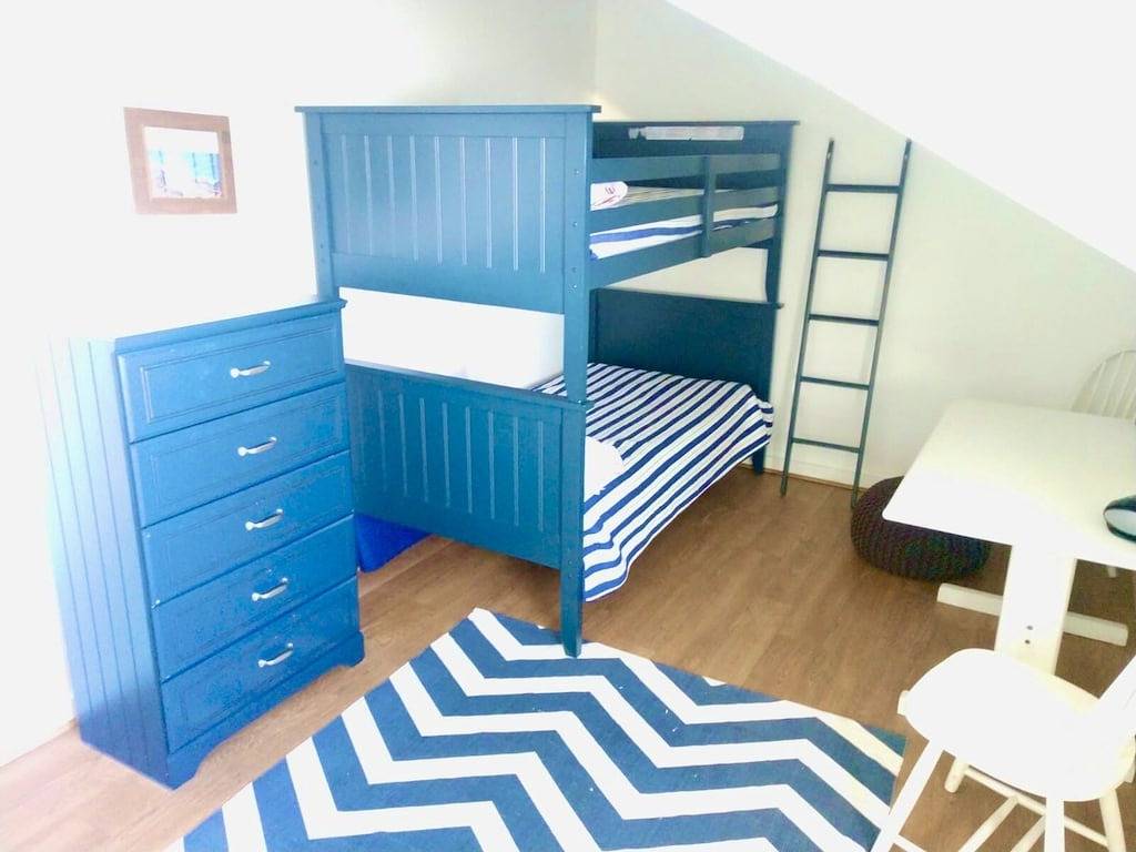 New Listing! Lake front cottage with 100' of private sandy beach in Prudenville, Roscommon County