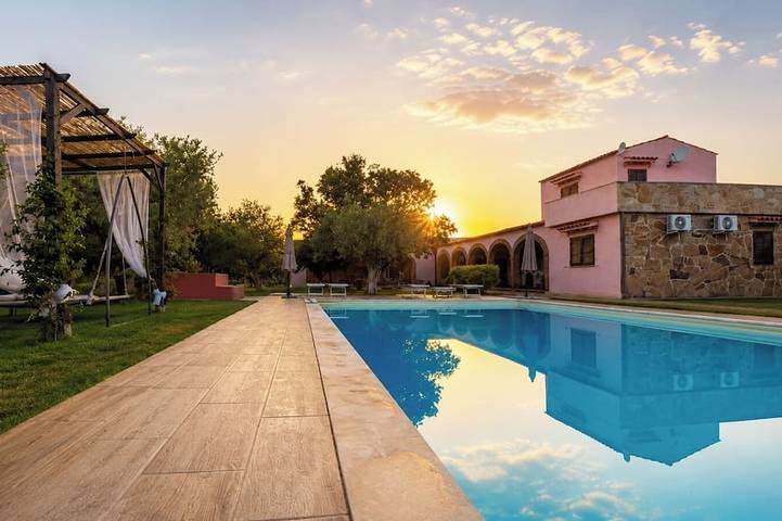 Villa for 7 people, with balcony and garden, with pets - 1