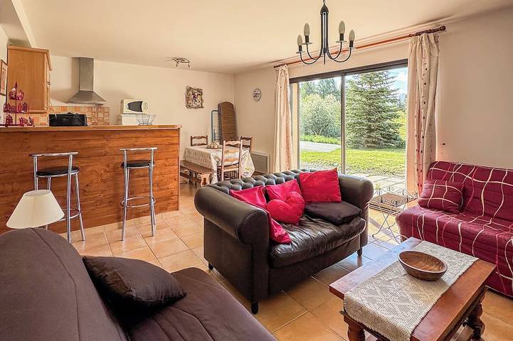 Ferienwohnung für 7 Personen, mit Terrasse und Garten - 1