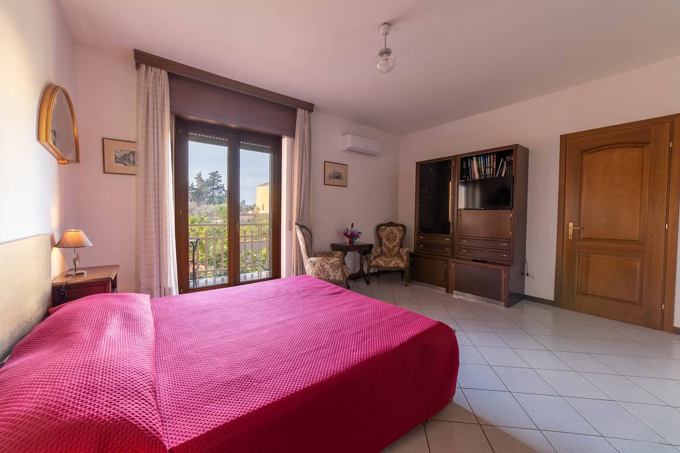 Entire apartment, Casa Wanda Appartamento il Mirto in Oristano, Campidano