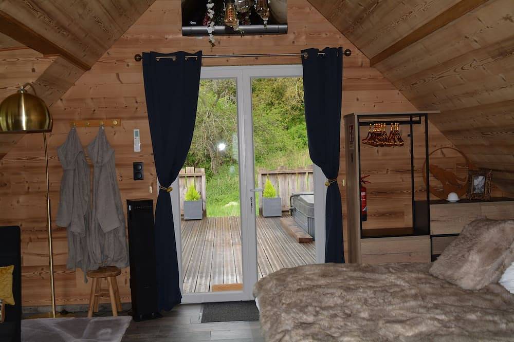 Charming Cottage with Private Outdoor Spa in Rimbachzell, Parc naturel régional des Ballons des Vosges