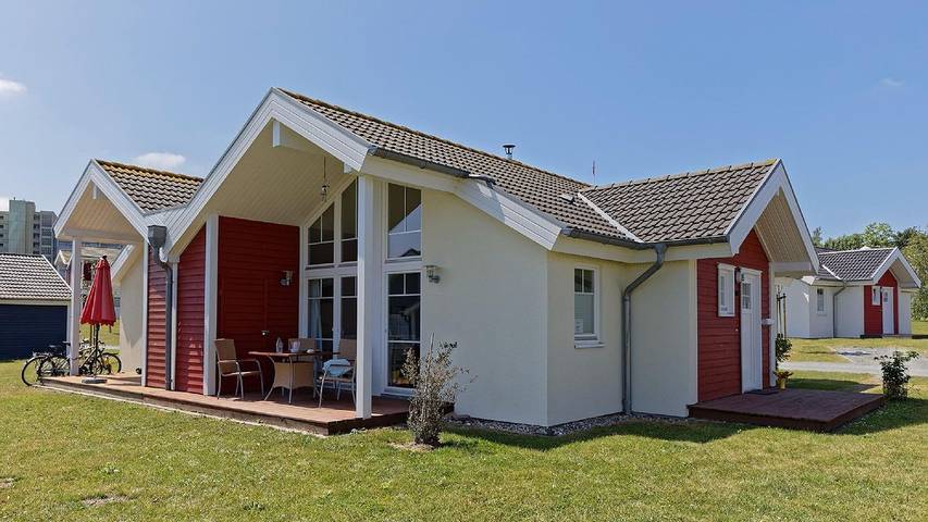 Bungalow für 4 Personen, mit Terrasse und Sauna, mit Haustier in Sierksdorf