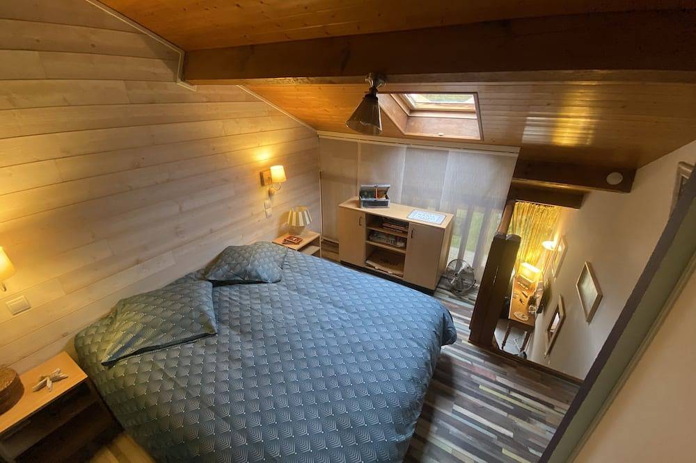 Duplex En El Centro De Los Moros in Saint-Julien-en-Born, Côte d’Argent