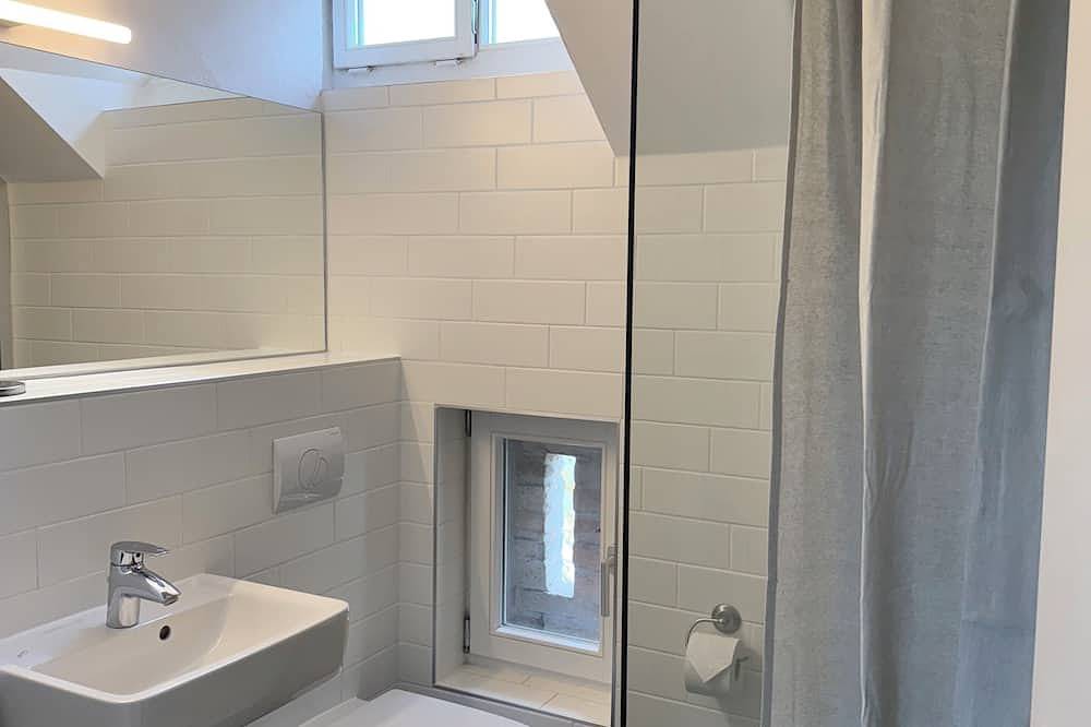 Ganze Wohnung, Remise Studio - Gemütliches Studio mit Balkon in Plötzin, Werder