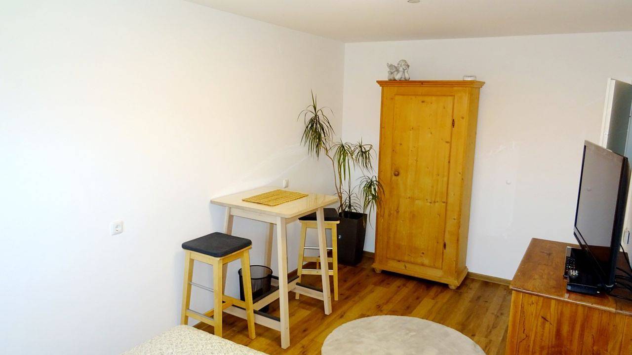 Ganze Ferienwohnung, Ferienwohnung für 2 Personen (40 m²) in Waging in Waging am See, Rupertiwinkel