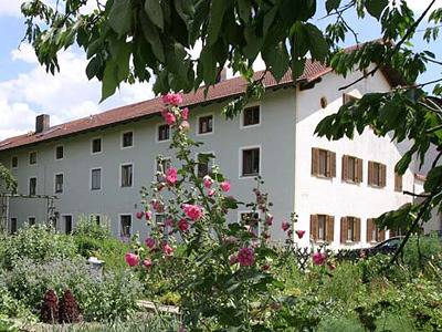 Lehnecker Ferienwohnungen - Holiday flat Schwalbennest, 40sqm, 2 bedrooms, balcony in Neuötting, Landkreis Altötting