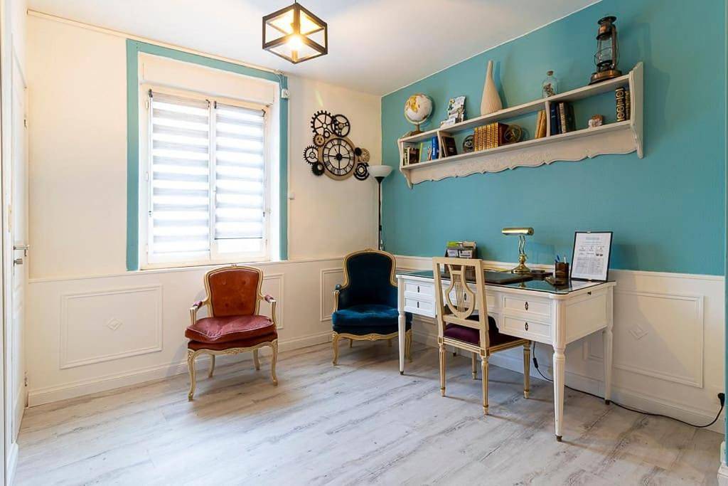 Appartement entier, One-Bedroom Apartment in Malestroit, Région de Vannes