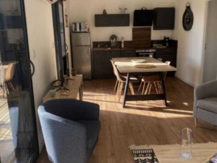 Gîte pour 4 personnes, avec terrasse et piscine à Bollène - 2
