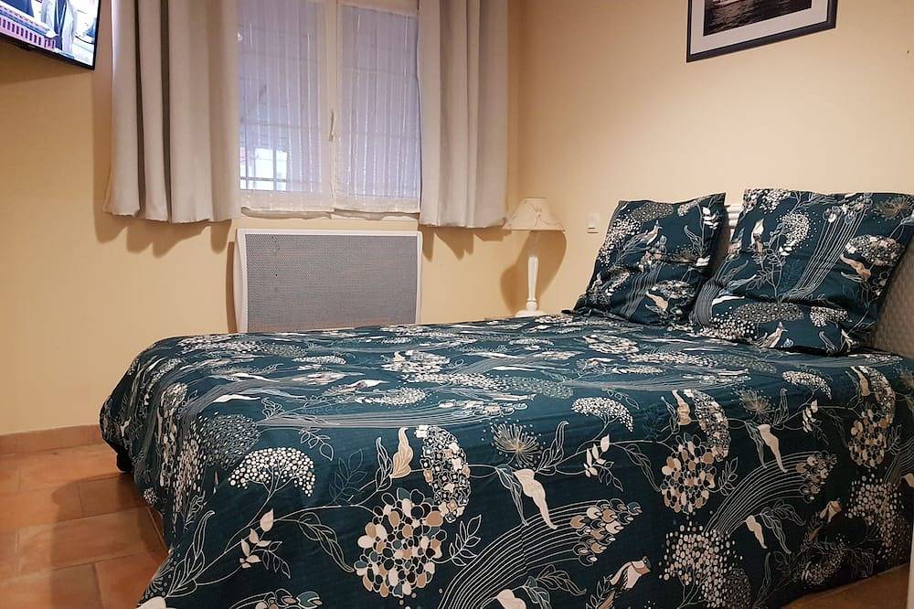 Ganze Wohnung, Apartment für 4-6 Personen mit direktem Strandzugang in Port Grimaud (St Tropez) in Port Grimaud, Grimaud