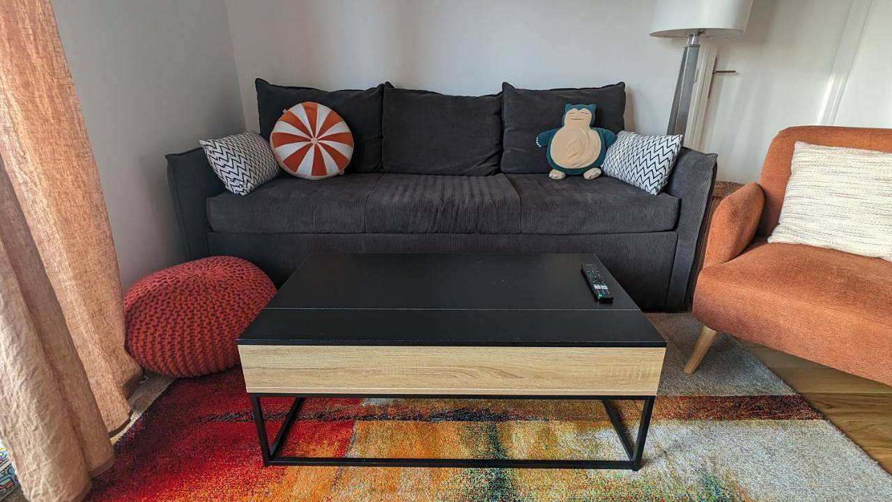 Appartement entier, Appartement lumineux et cosy avec balcon - 3P in Les Lilas, Seine-Saint-Denis