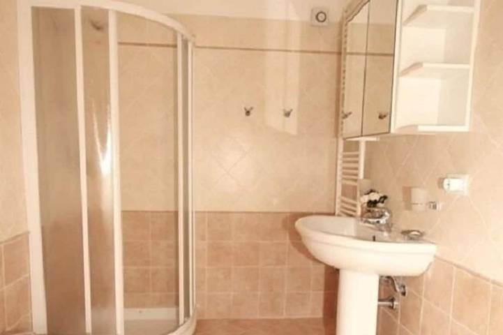 Appartamento intero, 3-Zi. Appartamento con giardino, Lignano / Aprilia Marittima, piscina, aria condizionata, cane ammesso in Aprilia Marittima, Latisana
