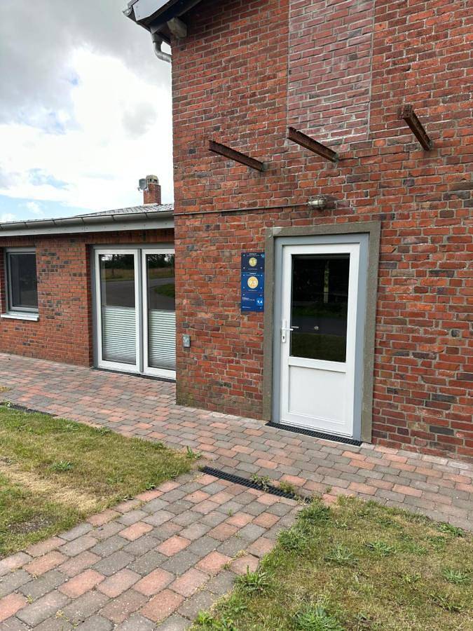 Ferienwohnung für 3 Personen, mit Terrasse und Garten sowie Ausblick in Breklum - 2